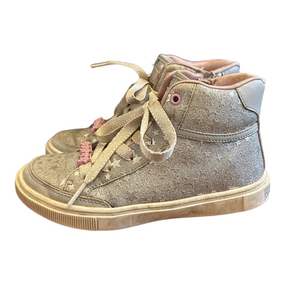 Sparkly Skechers Hightops - Picture 1 of 4
